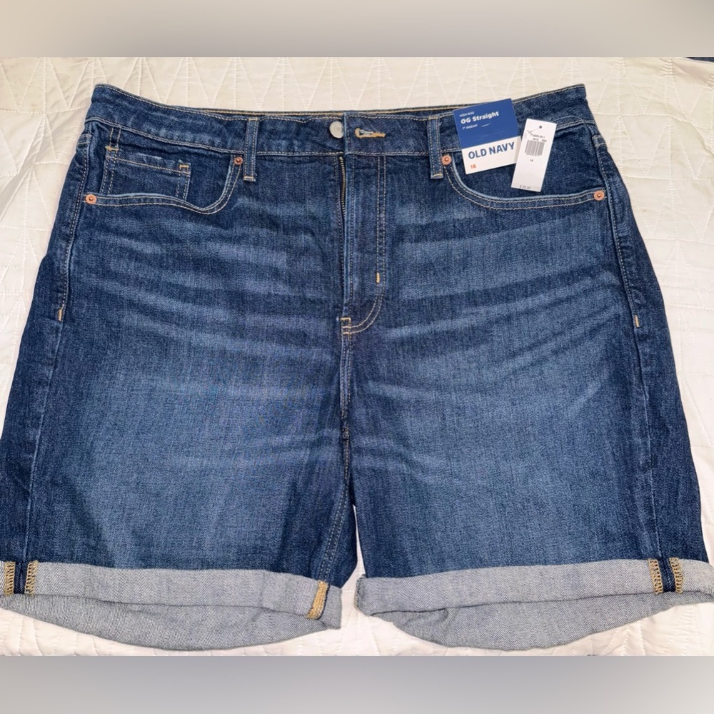 New with tags old navy shorts